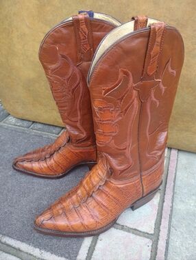 EL GENERAL Women's Sz 7.5 - 8 (MEX 25) Embossed Caiman Print Cowboy Boots Brown